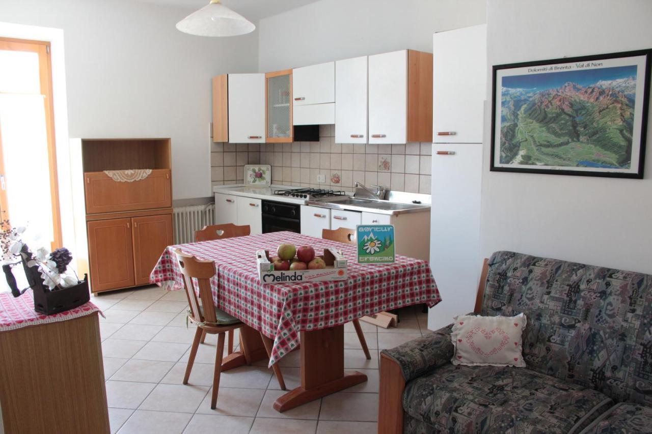 Agritur Odorizzi Villa Tassullo Eksteriør billede